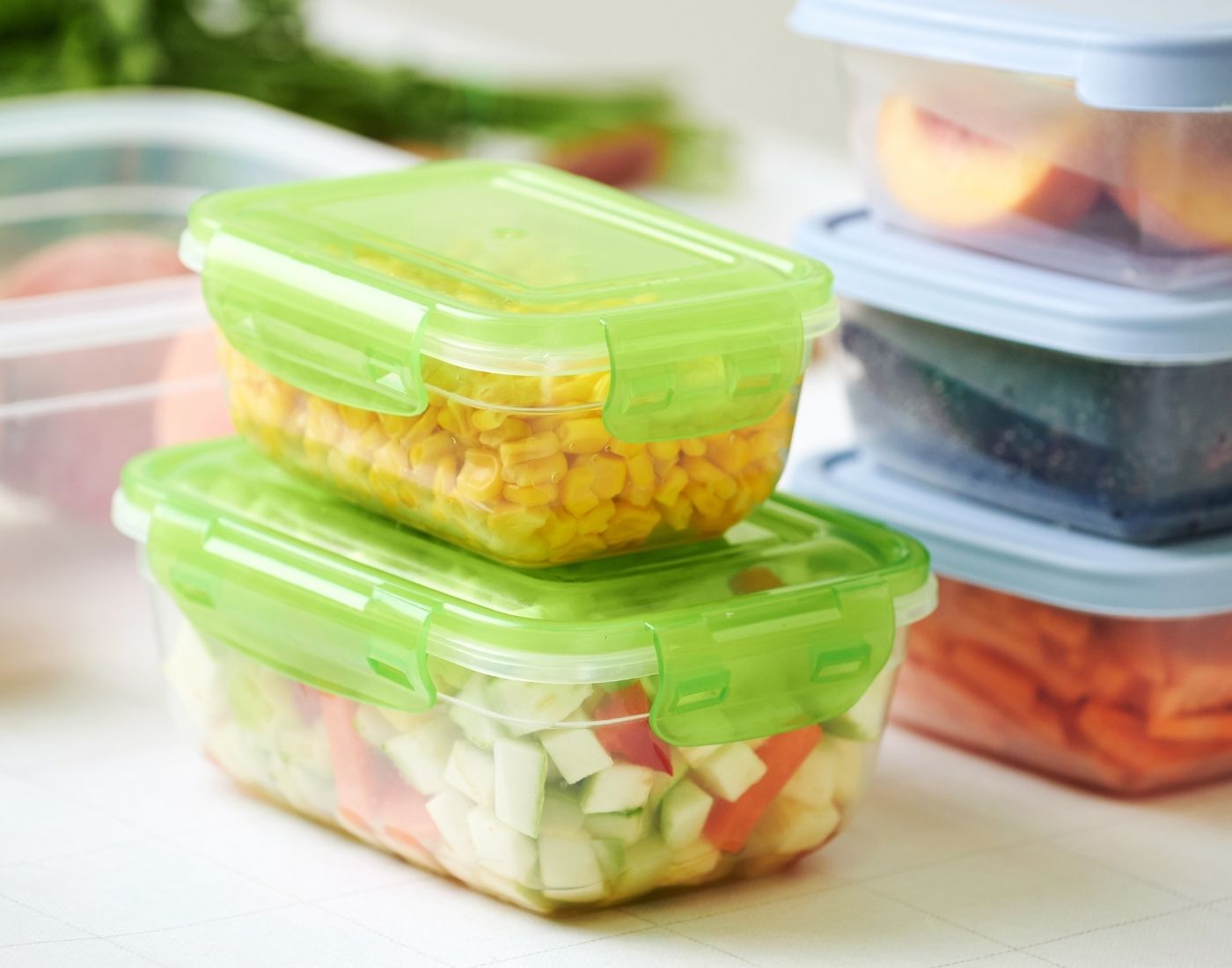 Food stored in separate containers to prevent cross contamination